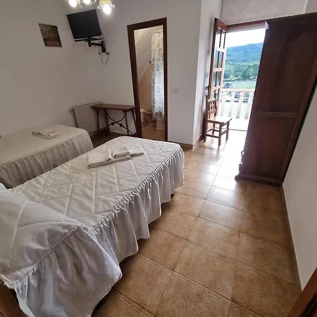 招待所 Pension-restaurante Vilaboa Boveda (Lugo)